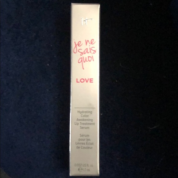Lip Treatment Serum - Picture 1 of 2